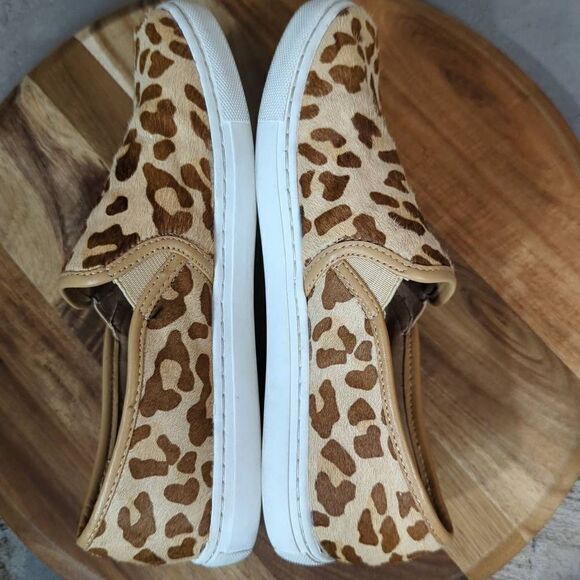 SPLENDID calf hair giraffe pattern‎ skater shoe woman's size 6.5 neutral slip on - Picture 9 of 12